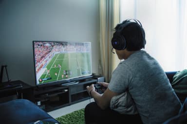 Razer Thresher Ultimate trådlösa hörlurar för PS4