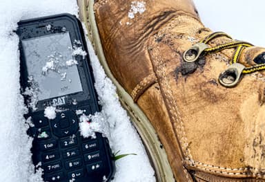 CAT B40 4G mobiltelefon (svart)