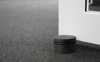 Dørstopper Ø76 mm - svart eik