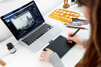 Wacom Intuos S Bluetooth ritplatta (grön)