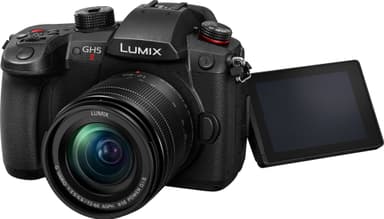 Panasonic Lumix GH5 M2 spegellös kamera med 12-60mm G Vario-objektiv