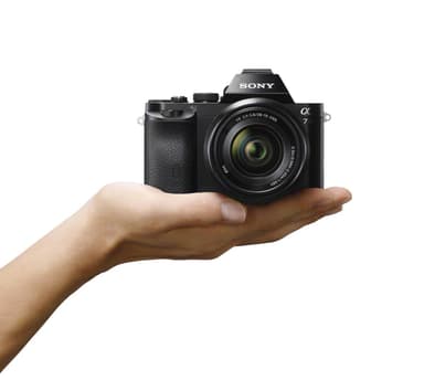 Sony A7 Alpha 7 ILCE-7 Systemkamera + 28-70mm