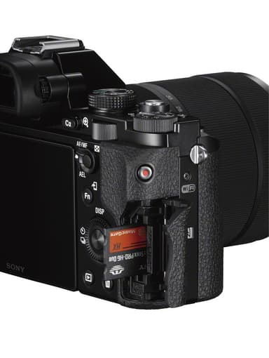 Sony A7 Alpha 7 ILCE-7 Systemkamera + 28-70mm