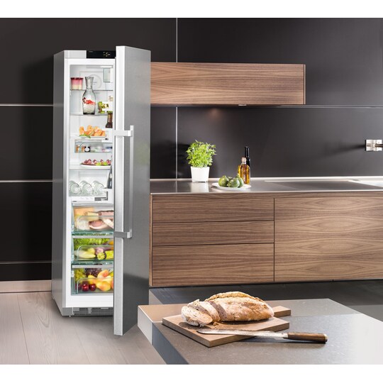 Liebherr kylskåp KBES435020 (stål)
