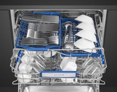 Smeg diskmaskin STL324BQLL helt integrerad