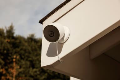 Google Nest Cam övervakningskamera