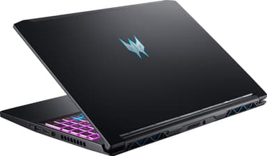 Acer Predator Triton 300 15" bärbar dator för gaming i7/16/1024/3080