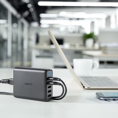 Anker PowerPort 5 multi-port USB-A laddare (svart)