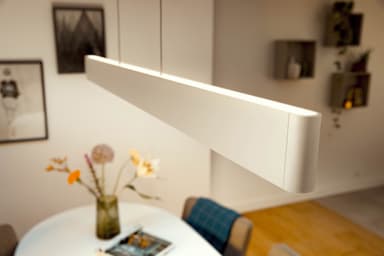Philips Hue Ensis vit pendellampa 24V