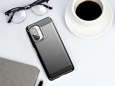 SKALO Xiaomi Poco F3 Armor Carbon Stöttåligt TPU-skal - Svart