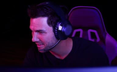 JBL Quantum 350 trådlöst headset för gaming