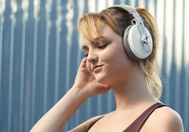 Sennheiser Momentum 3 trådlösa around-ear hörlurar (vit)