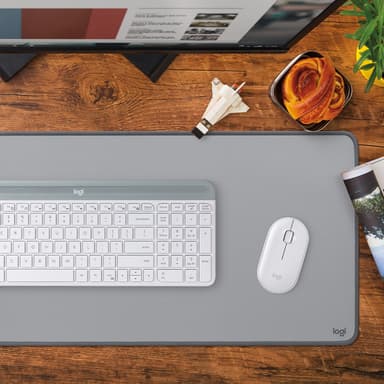 Logitech Studio Series skrivbordsmatta (lavender)
