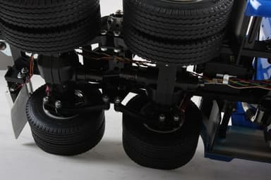 Tamiya dragbil 1/14 Ford Aeromax - Kit