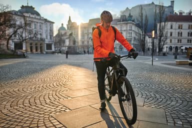 Garmin Edge 130 Plus Bundle cykeldator