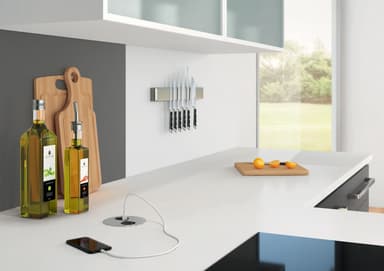 Epoq Twist eluttag med  USB portar (rostfritt stål)