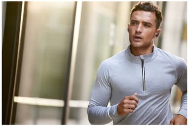 Jabra Elite 4 Active hörlurar (svart)