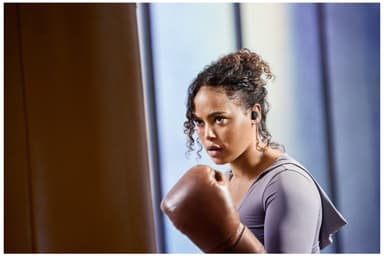 Jabra Elite 4 Active hörlurar (svart)