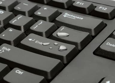 Kensington ValuKeyboard trådbundet tangentbord (Pan Nordisk layout)