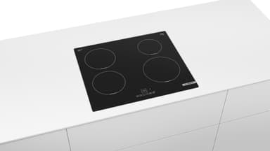 Bosch Serie 4 Induktionshäll PUE611BB6E (60cm)