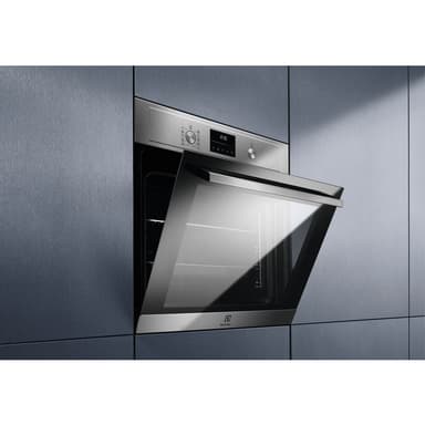 Electrolux Serie 700 Inbyggnadsugn COP801X (Rostfri)