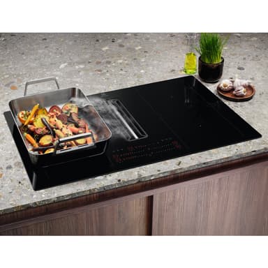 Electrolux häll med köksfläkt HHOB870S