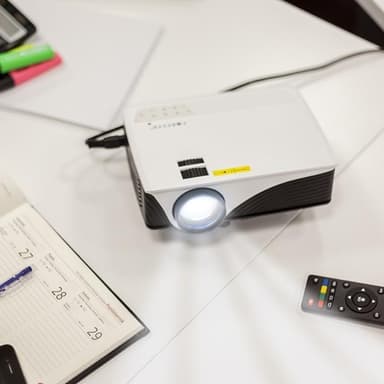 Forever MLP-110, LED-Projektor med Android Smart TV & WiFi