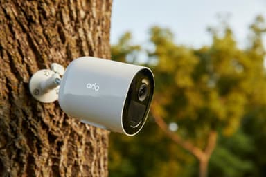 Arlo Go V2 trådlös 4G LTE säkerhetskamera