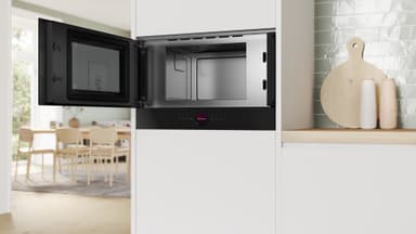 Bosch Serie 8 Mikrovågsugn BFL9221B1 (Svart)