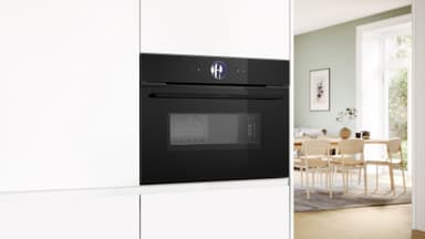 Bosch Serie 8 Kompaktugn med mikro CMG936AB1S (Svart)