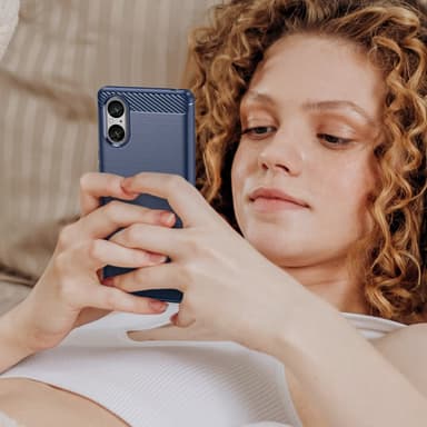 SKALO Sony Xperia 5 V Armor Carbon Stöttåligt TPU-skal - Blå