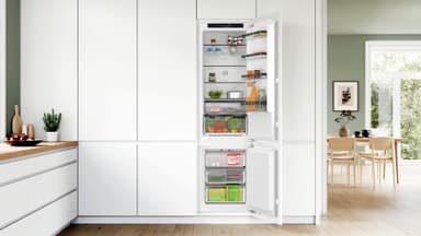 Bosch Serie 4 Kyl/Frys KIN96SFD0 (integrerad)
