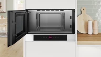 Bosch Serie 8 Mikrovågsugn BFL7221W1 (Vit)