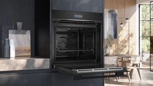 Siemens IQ700 Inbyggnadsugn HB722G1B1S (Svart)