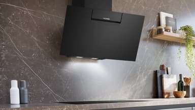 Siemens IQ300 Vägghängd Köksfläkt LC87KFN60 (svart 80 cm)