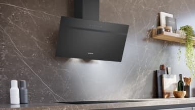 Siemens IQ100 Vägghängd Köksfläkt LC85KDK60 (svart 80 cm)