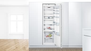 Bosch Serie 6 Kylskåp KIR81ADE0 (integrerad)