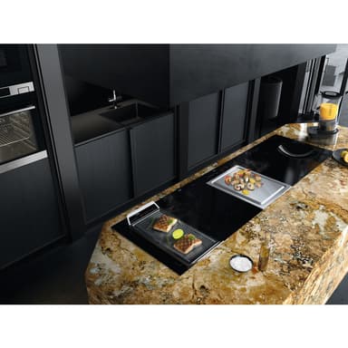 AEG Serie CRYSTALLINE Induktionshäll IKE42640KB (36cm)