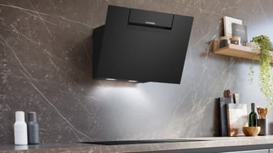 Siemens IQ300 Vägghängd Köksfläkt LC67KFN60 (svart 60 cm)