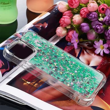SKALO iPhone 15 Pro Kvicksand Glitter Hjärtan TPU-skal - Grön
