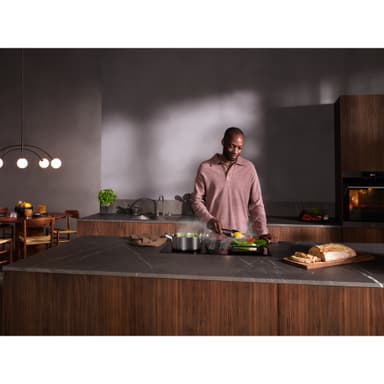 AEG Serie 6000 Induktionshäll med fläkt GCH74B01CB (70cm)