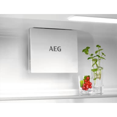 AEG Serie 7000 Kyl/frys TSC7G181ES (integrerad)