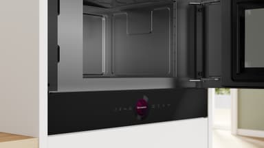 Bosch accent line Mikrovågsugn BFR9221B1 (Svart)