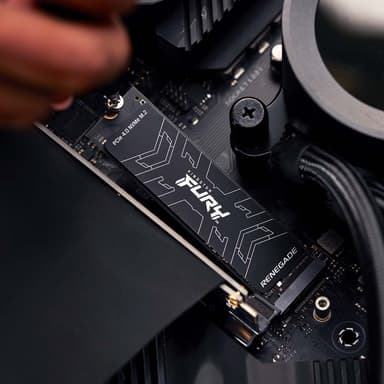 Kingston FURY Renegade NVMe intern SSD med kylfläns (4TB)