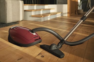 Miele Complete C3 125 Gala Edition Dammsugare med påse
