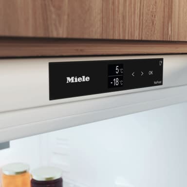 Miele Kyl/Frys KFN 7833 D (Integrerad)