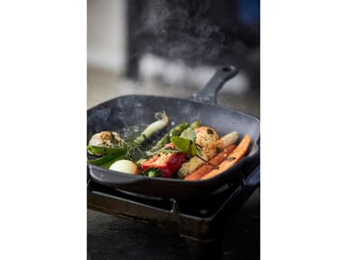 HOLM Griddle pan 28 x 28 x 4,6 cm Black