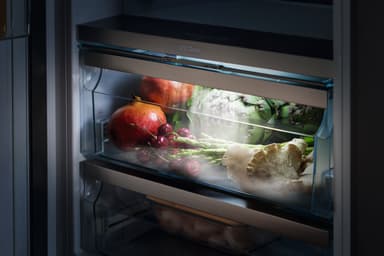 Miele Kylskåp K 7777 C (Integrerat)