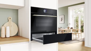 Bosch Serie 8 Värmelåda BIC7101B1 (Svart)
