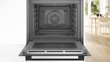 Bosch Serie 6 Inbyggnadsugn HBG478BB0S (Svart)